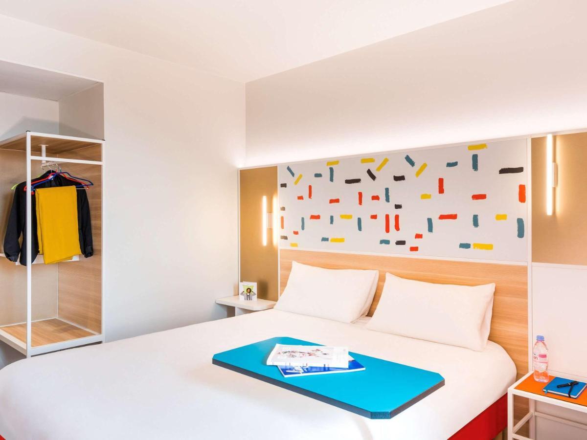 ไอบิส สไตล์ แวร์ซาย กูยองคูร์ Hotel Guyancourt ภายนอก รูปภาพ
